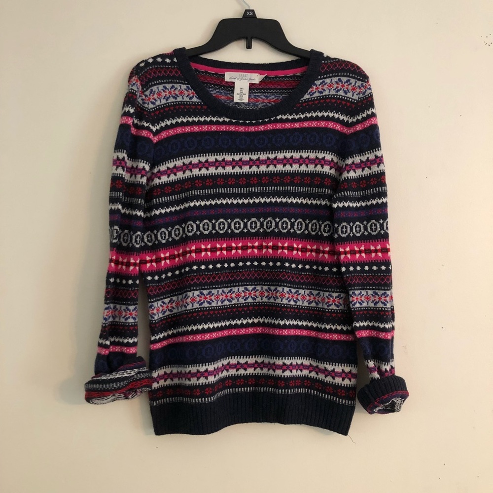Patterned sweater